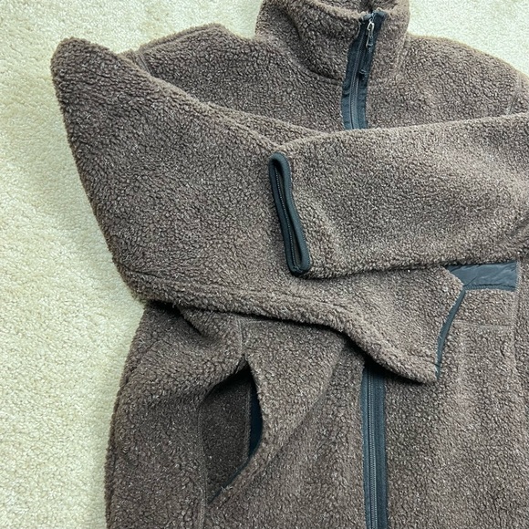 Cabela's Hi-Pile Fleece Mens Jacket - Picture 8 of 11